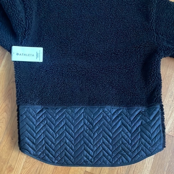 NWT ATHLETA black Cozy Sherpa Fleece Snap Pullover Sweatshirt Size L - Picture 7 of 7